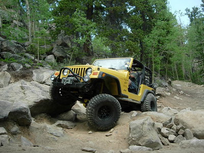 yellow jeep 1.jpg